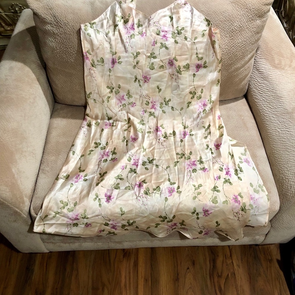 Edgemont New Floral Nightgown